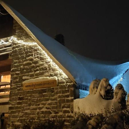 Šírovka Horni Polubny Exterior foto